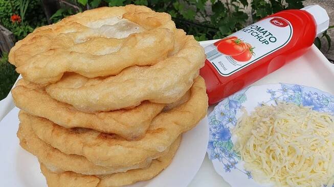 VIDEORECEPT: Najlepšie langoše z cesta z chladničky