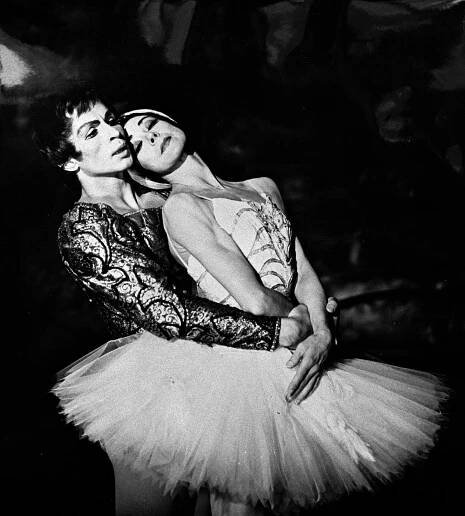 Rudolf Nurejev, Margot Fonteyn - Schwanensee - Z filmu