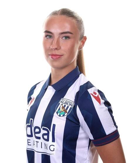 A headshot image of Seren Watkins