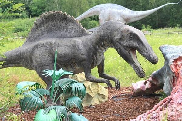 Modely dinosaurů jsou jako živé