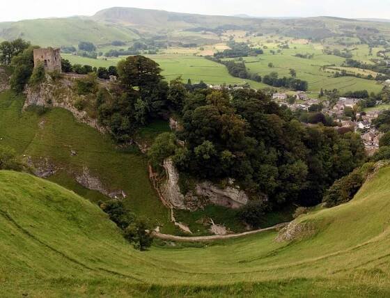 peveril castle overlooking the town of castleton