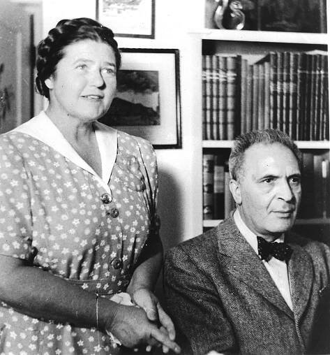 LL1941WithBW
