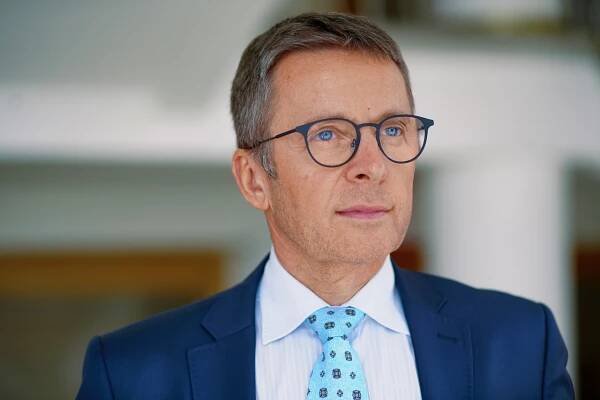 Mikloš: Súčasná vláda robí populistické kroky, ktoré vedú k neudržateľným verejným financiám (rozhovor)