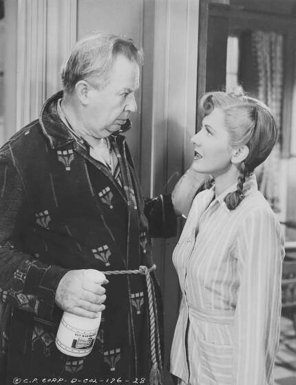 Veselá tlačenice - Z filmu - Charles Coburn, Jean Arthur