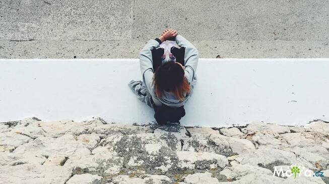 Introvert vs. extrovert, jaký je rozdíl v jejich osobnosti a jací jsou v partnerském vztahu?
