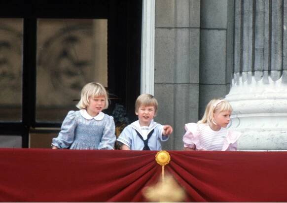 Zara Phillips, Prince William, and Lady Davina Windsor on the Buckingham Palace balcony.
