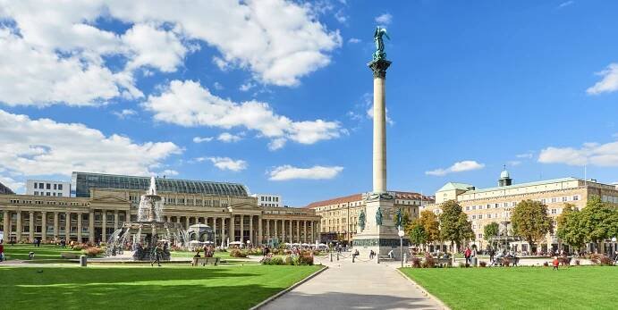 Jubiläumssäule auf dem Schlossplatz in Stuttgart