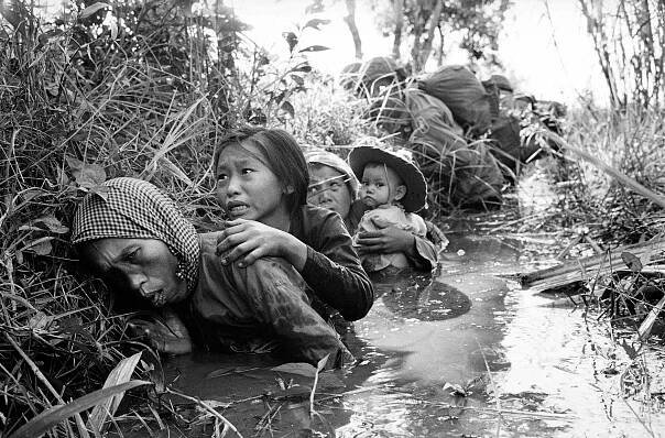 Džungle, napalm a Vietkong. Američany ve Vietnamu decimovali "neviditelní" partyzáni