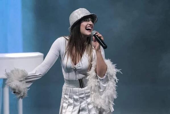 Muzikálová hvězda s italskými kořeny předčasně porodila: 11 hodin kontrakcí!
