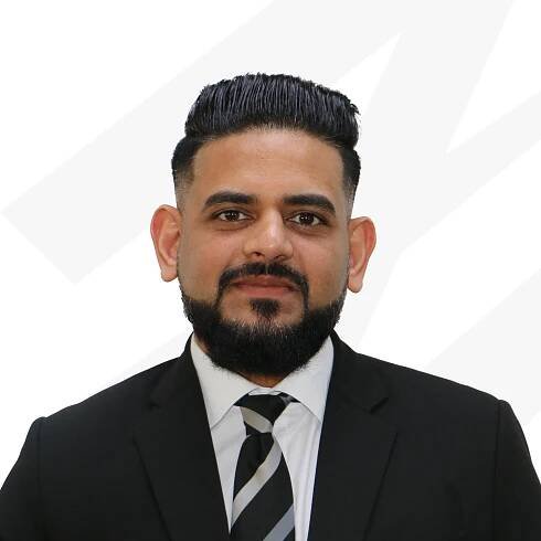 Meet Our Team | Zayani Motors 