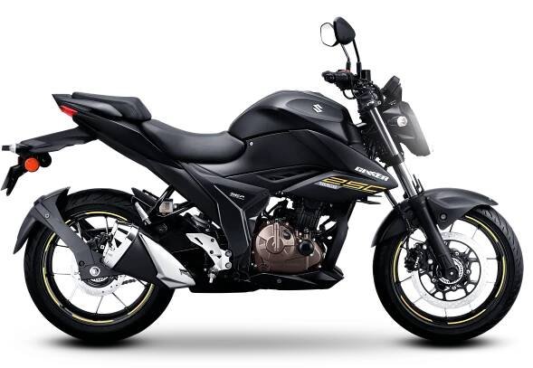 GIXXER 250 NAKED NEGRA (1)