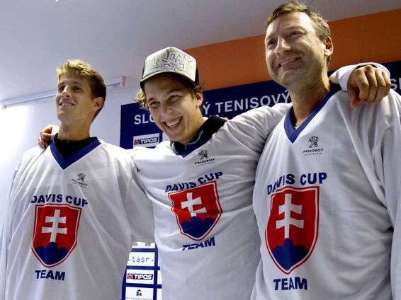 Slovenskí tenisti idú do Bieloruska po víťazstvo