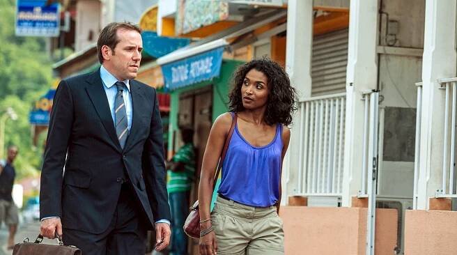 Smrt v ráji - A Murder on the Plantation - Z filmu - Ben Miller, Sara Martins