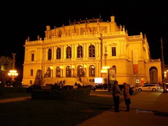 Praha - Rudolfinum, Tipy na výlet