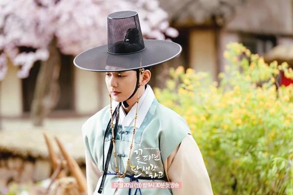 Yoo Seung Ho bude v novém seriálu Moonshine potírat nelegální prodej akoholu. Premiéry se dočkáme ještě před Vánoci - Asianstyle