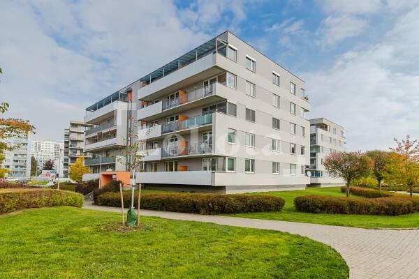 Prodej zastaven: Prodej bytu 2+kk 58 m² Praha Háje | Lokota Realitní služby