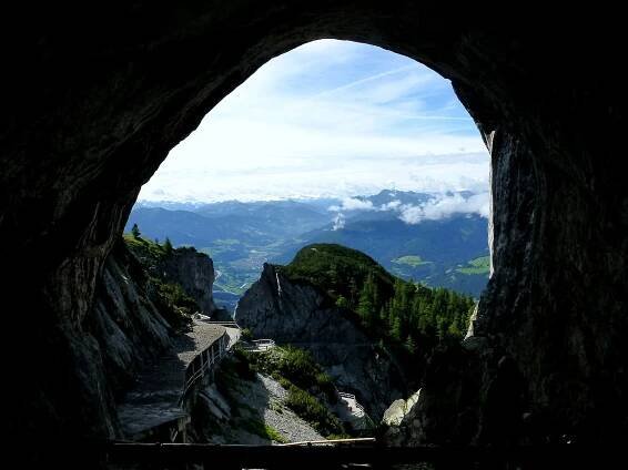 File:Eisriesenwelt Werfen Austria - panoramio (7).jpg