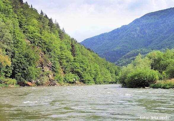 Kilometráž řeka Orava, země Slovensko - Vodácký průvodce www.raft.cz 
