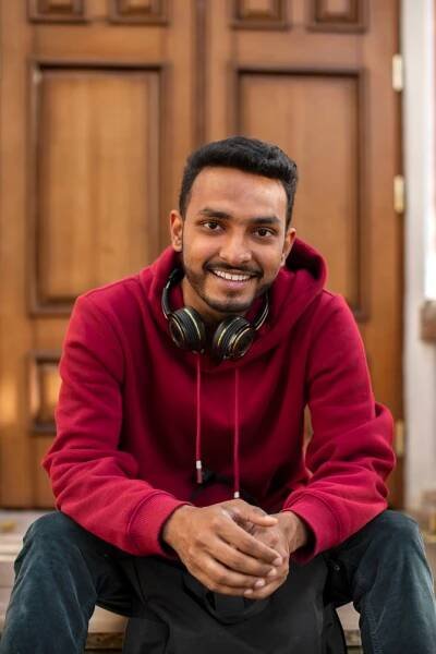 Akshay Kapoor