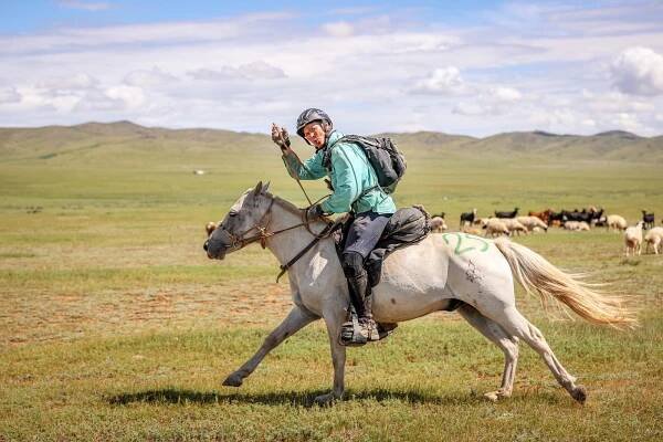 Mongol Derby 2024 Day 8 – All hail the Queen - The Equestrianists