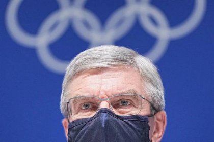 Winter Olympics: bust of IOC president Thomas Bach unveiled in Beijing ahead of Games