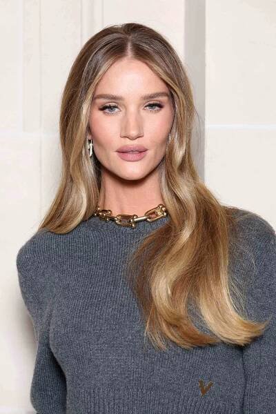 Rosie Huntington-Whitely Old Money Blonde