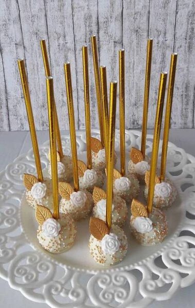 Gifts, cakes and sweeties delivered in Cyprus