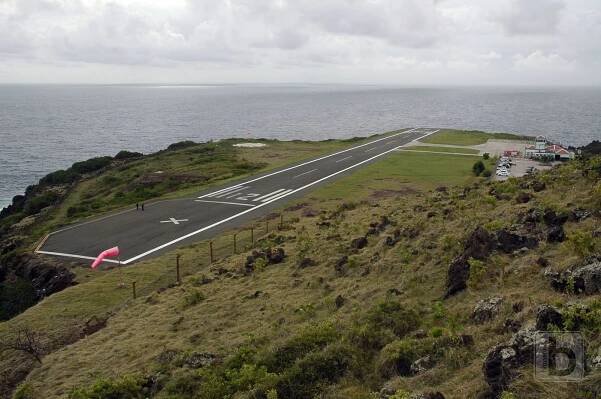 Saba airport (SAB)