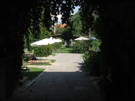 Restaurace Čajovna Říčany - polední menu, oslavy, svatby, rozvoz jídel