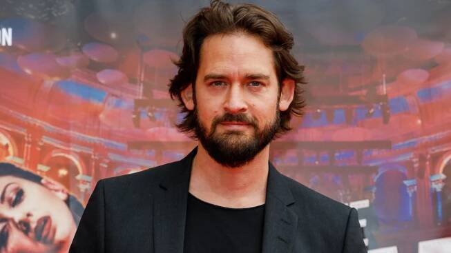 Will Kemp: From Ballet Dancer to Hallmark Hunk Get To Know The British Dreamboat