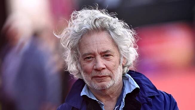 Dexter Fletcher Tackling Remake of British Heist Movie ‘The League of Gentlemen’ for Paramount