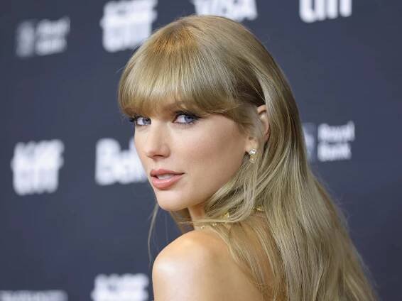 Taylor Swift facts: Singer's age, boyfriend, parents, biggest songs and career explained