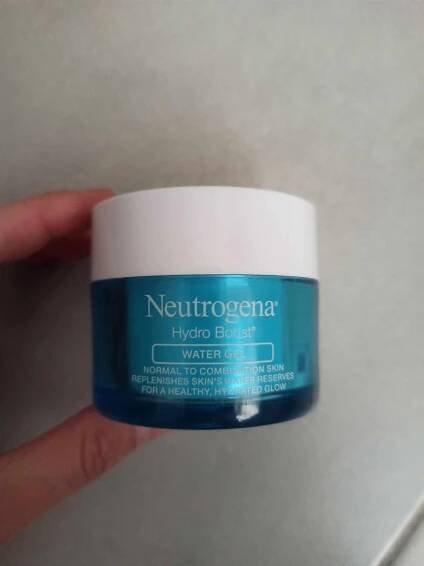 Recenze NEUTROGENA Hydro Boost Water Gel 50 ml | Alza.cz 