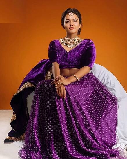 Aparna Das Festive Outfits And Looks