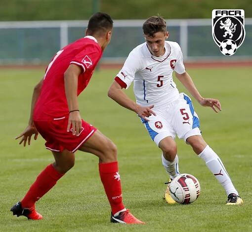 Přátelská mezistátní utkání U17: Česká republika - Malta 2:0 | Reprezentace | FOTBAL.CZ