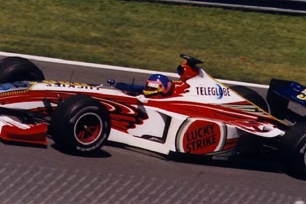 Soubor:Jacques Villeneuve 1999 Canada.jpg – Wikipedie