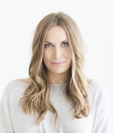 Elizabeth Mitchell Kadar: Contributing Writer for Brides