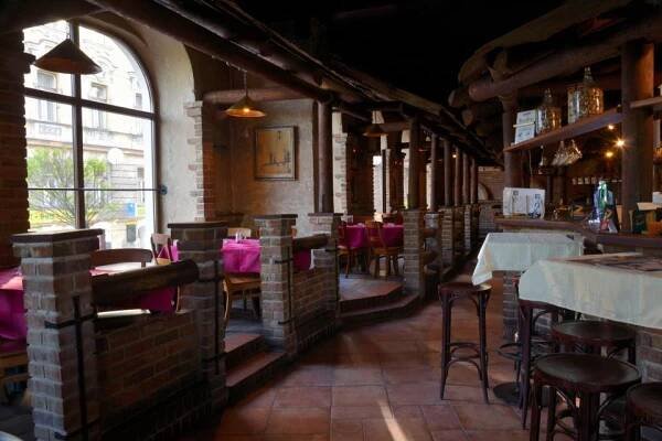 Restaurace