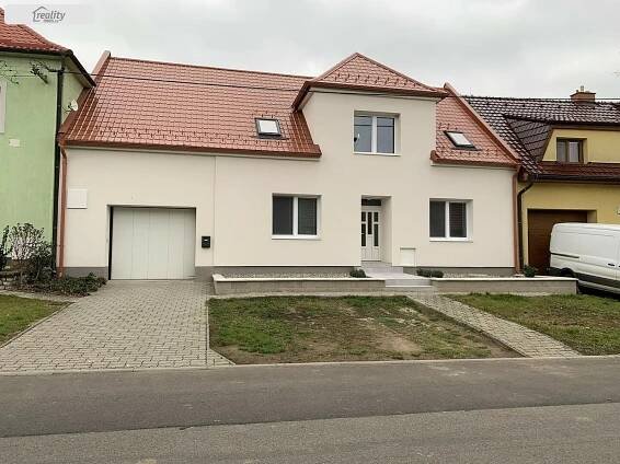 Pronájem Byt 2+kk, Vážany, okres Uherské Hradiště
