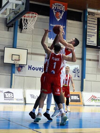 Pardubice v dramatickom súboji porazili Olomoucko - Svět Basketu