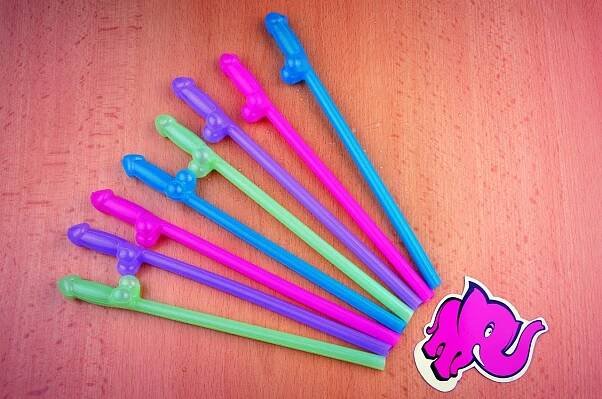 Brčka ve tvaru penisu Drinking Straw