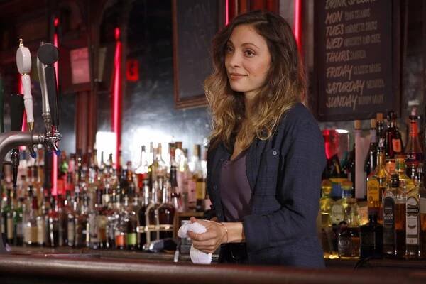 Manifest - Příruční zavazadlo - Z filmu - Leah Gibson