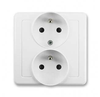 ABB 5512G-C02249 B1 Swing® Zásuvka dvojnásobná polozapuštěná s ochrannými kolíky, jasně bílá