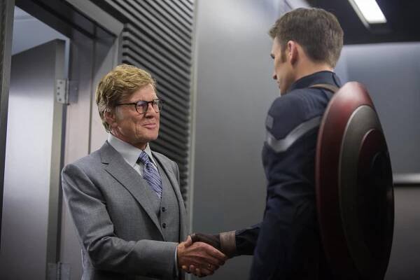 Captain America: Návrat prvního Avengera - Z filmu - Robert Redford, Chris Evans