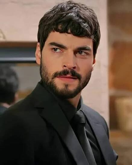 Akın Akınözü