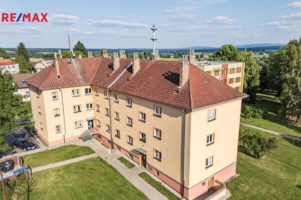 Prodej krásného zrekonstruovaného bytu 2+1 v Borovanech | Reality.iDNES.cz 