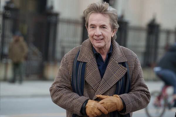 Jen vraždy v budově - Recenze - Z filmu - Martin Short
