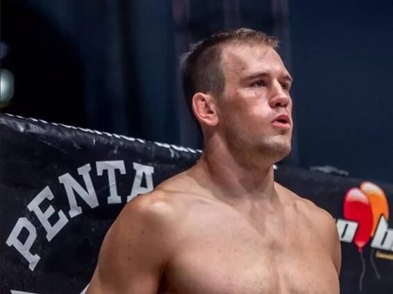 Viktor Pešta končí v Oktagonu. Co bude dál? - SportDeník