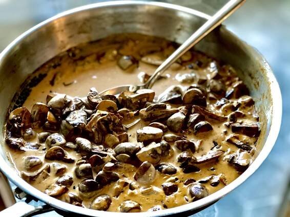 Mushroom stroganoff