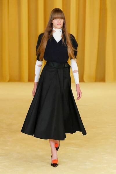 PRADA a Raf Simons představili první společnou kolekci. Takhle to dopadlo! | LP-Life.cz
